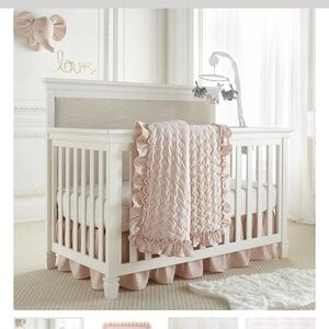 Baby girls bedding quilt set